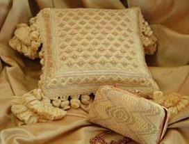 Treasure Wedding Ring Cushion